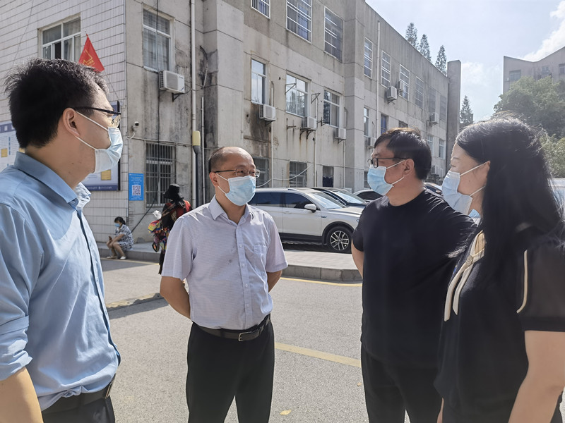 何市长调研1.jpg